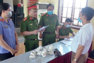 Vì sao nguyên Chủ tịch UBND xã Hòa Lộc bị bắt?