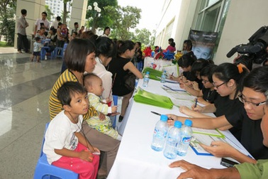 80 trẻ em có dị tật khe hở môi và vòm miệng được phẫu thuật miễn phí