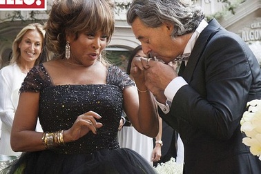 Tina Turner hồi hộp khi lấy chồng ở tuổi 73