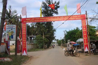 “Đảo tỏi” nhộn nhịp trước ngày bầu cử