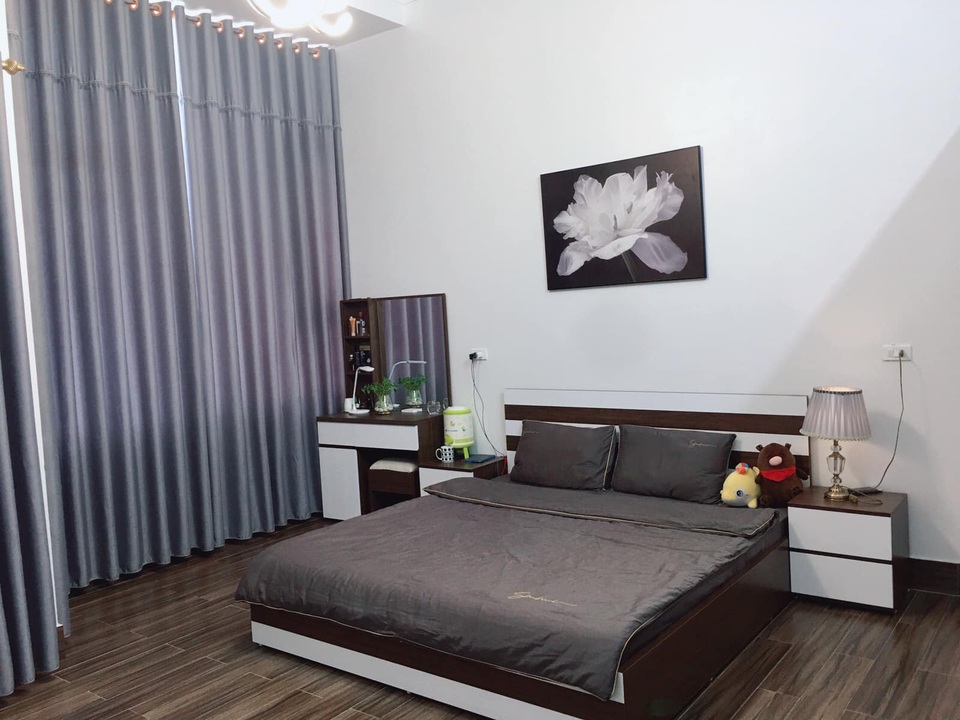 Căn nhà bạc tỷ sau nhiều năm tích cóp bỏ phố, về quê của vợ chồng trẻ - 9 Căn nhà bạc tỷ sau nhiều năm tích cóp bỏ phố, về quê của vợ chồng trẻ - 9