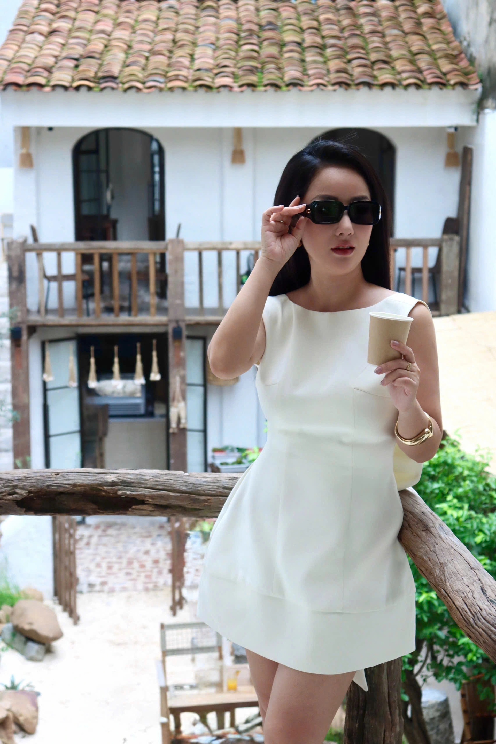 Nhan sắc xinh đẹp của nữ Thượng úy thuyết minh giọng miền Nam ở đại lễ A80 - 10 Nhan sắc xinh đẹp của nữ Thượng úy thuyết minh giọng miền Nam ở đại lễ A80 - 10