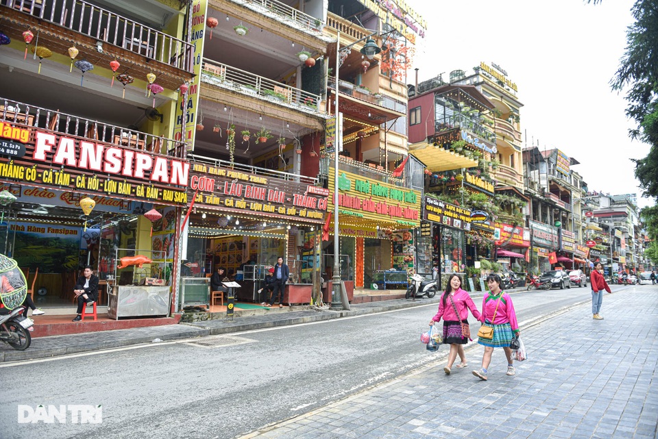 Trước giờ G đón 7 vạn khách: Sa Pa lặng lẽ, nhiều khách sạn trống phòng - 5 Trước giờ G đón 7 vạn khách: Sa Pa lặng lẽ, nhiều khách sạn trống phòng - 5