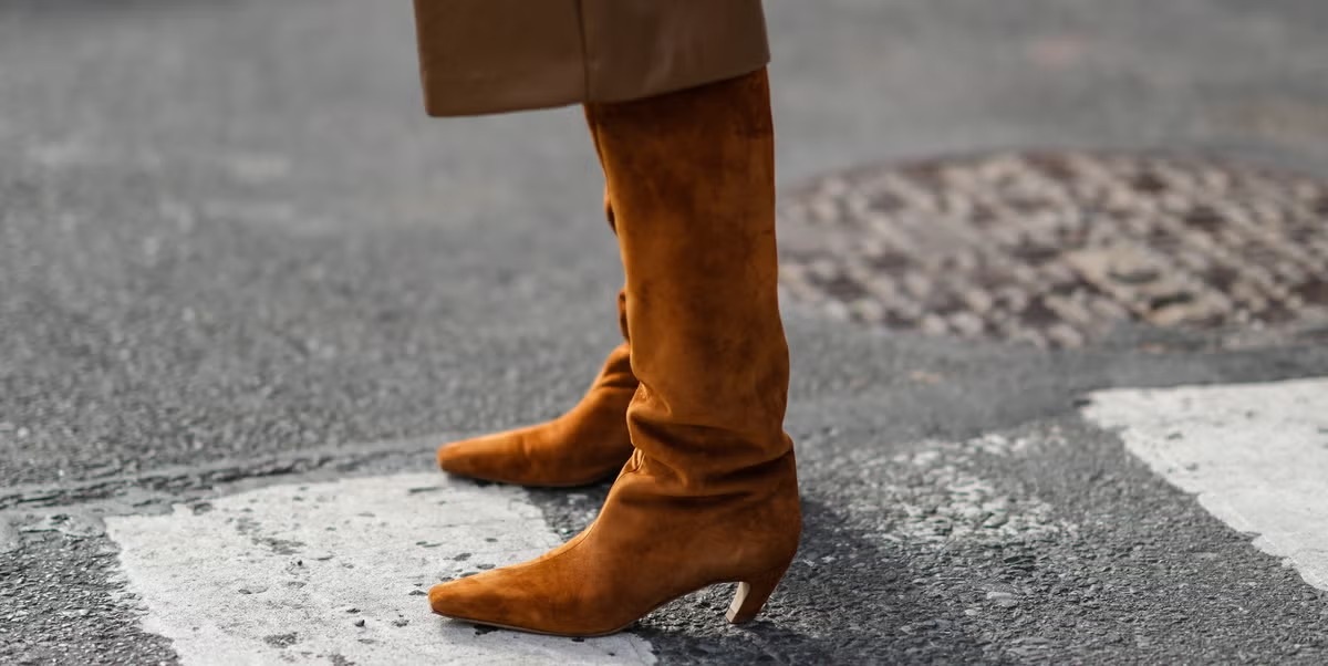 ព័ត៌មានជំនួយសម្រាប់ការស្លៀកពាក់ទាន់សម័យក្នុងពណ៌ក្តៅបំផុតនៃឆ្នាំ 2025 - 20 Bí kíp diện đồ sành điệu theo màu sắc hot nhất năm 2025 - 20