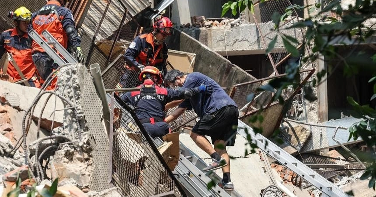 台湾、地震で取り残された人々の救出を急ぐ