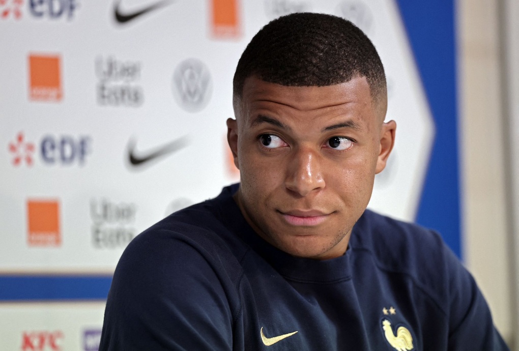 Báo Pháp: PSG đồng ý bán Mbappe với giá cao ngất ngưởng - 2