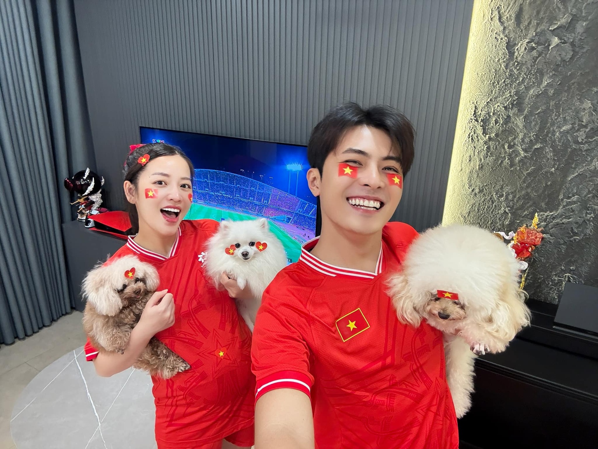 Puka mang thai con đầu lòng, được chồng và mẹ chồng hết mực cưng chiều - 8 Puka mang thai con đầu lòng, được chồng và mẹ chồng hết mực cưng chiều - 8