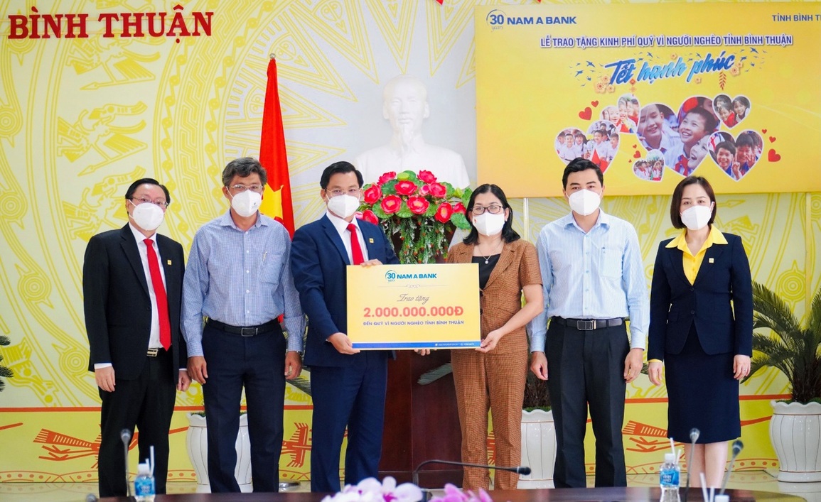 Nam A Bank mang tết đến những mảnh đời khó khăn - 5 Nam A Bank mang tết đến những mảnh đời khó khăn - 5