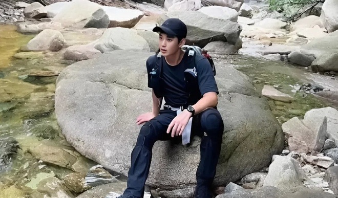 Tài tử Nữ hoàng nước mắt Kim Soo Hyun làm gì trong 6 tháng mất tích? - 2