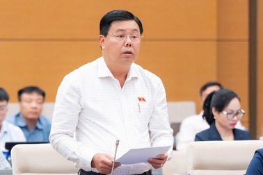 Đồng ý trình Quốc hội thông qua việc lập thành phố Quảng Ninh và Bắc Ninh