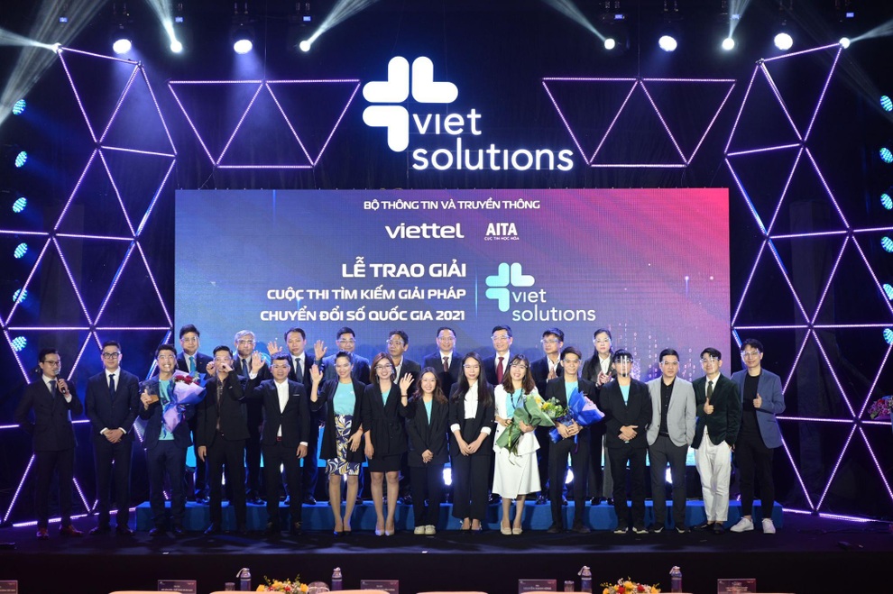 DINO đi học lọt Top 5 giải pháp xuất sắc nhất Việt Solution 2021 - 2 DINO đi học lọt Top 5 giải pháp xuất sắc nhất Việt Solution 2021 - 2