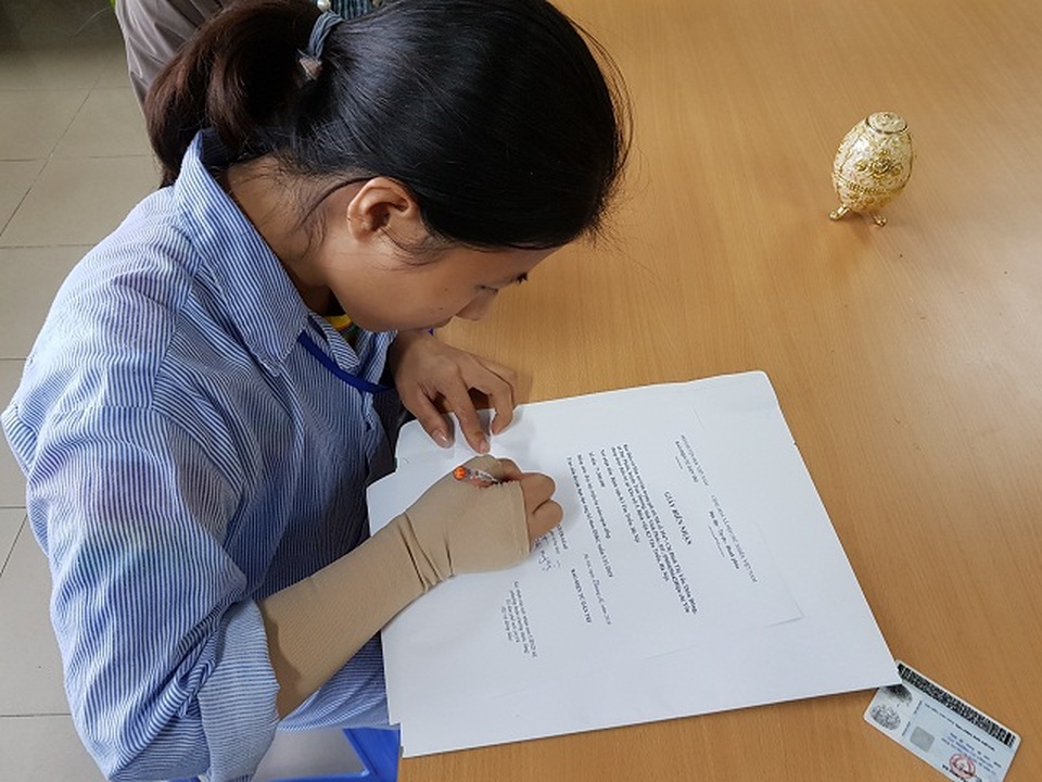 Người vợ ung thư bị chồng phụ bạc bỏ mặc, xúc động khi bạn đọc nhận chị em kết nghĩa - 2 Người vợ ung thư bị chồng phụ bạc bỏ mặc, xúc động khi bạn đọc nhận chị em kết nghĩa - 2