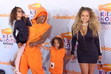Mariah Carey và Nick Cannon đưa hai con dự sự kiện