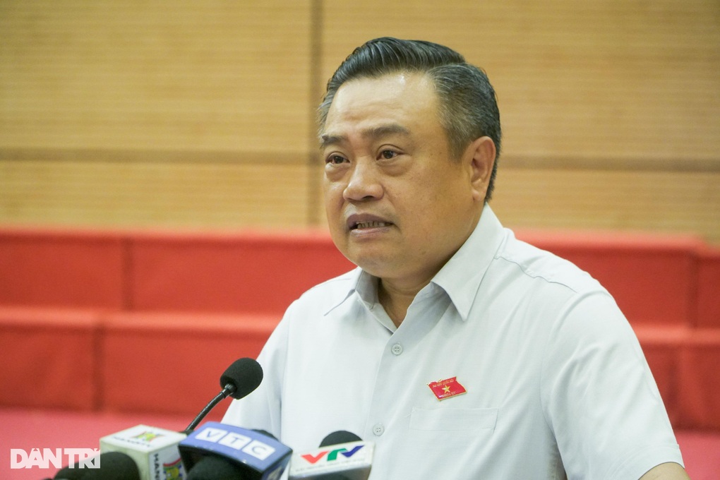 Chủ tịch Hà Nội muốn biến bãi rác Nam Sơn thành công viên - 1 Chủ tịch Hà Nội muốn biến bãi rác Nam Sơn thành công viên - 1