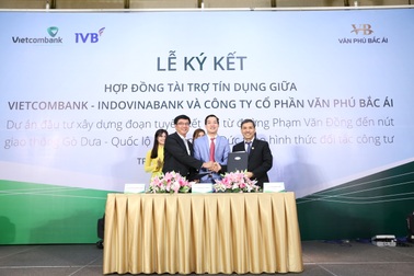 Ký kết Hợp đồng tài trợ tín dụng 1.450 tỷ đồng cho dự án BT