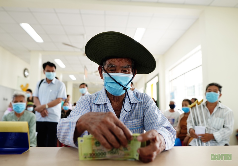 Thứ trưởng Lê Tấn Dũng: Triển khai gói hỗ trợ cần nhanh và chính xác! - 8 Thứ trưởng Lê Tấn Dũng: Triển khai gói hỗ trợ cần nhanh và chính xác! - 8