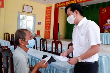 Long An: Hơn 5.000 người phải cách ly đã nhận hỗ trợ gần 9 tỷ đồng