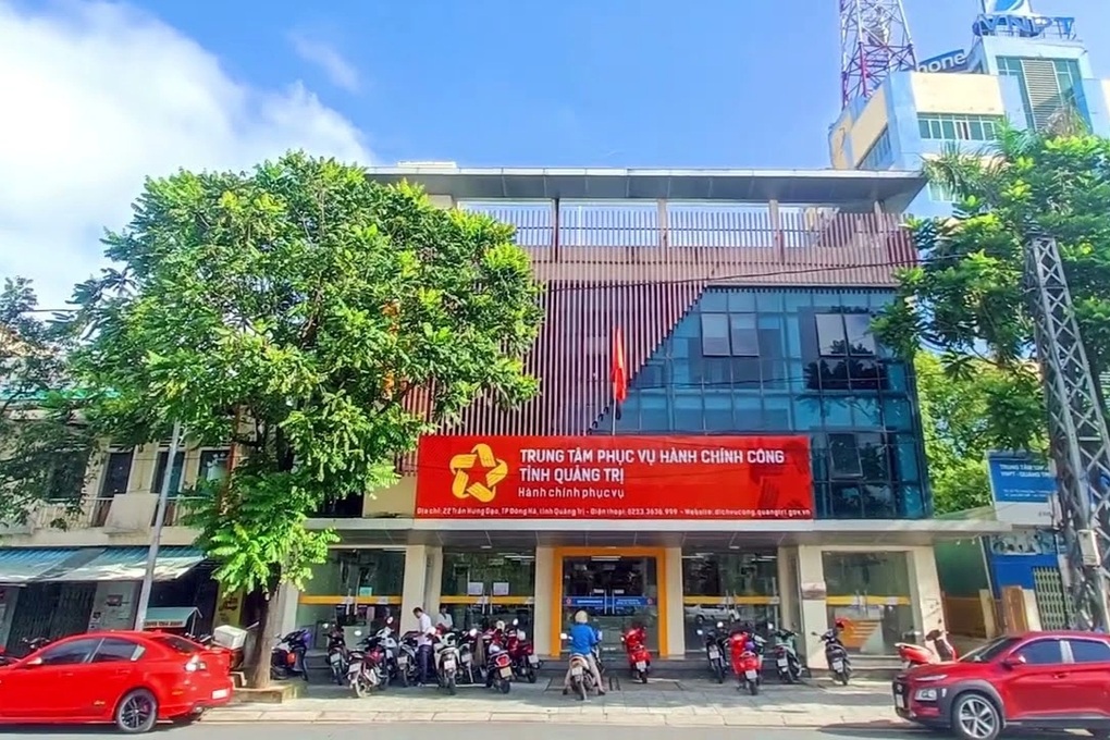 Duy trì trung tâm hành chính công ở tỉnh cũ để phục vụ người dân - 1 Duy trì trung tâm hành chính công ở tỉnh cũ để phục vụ người dân - 1