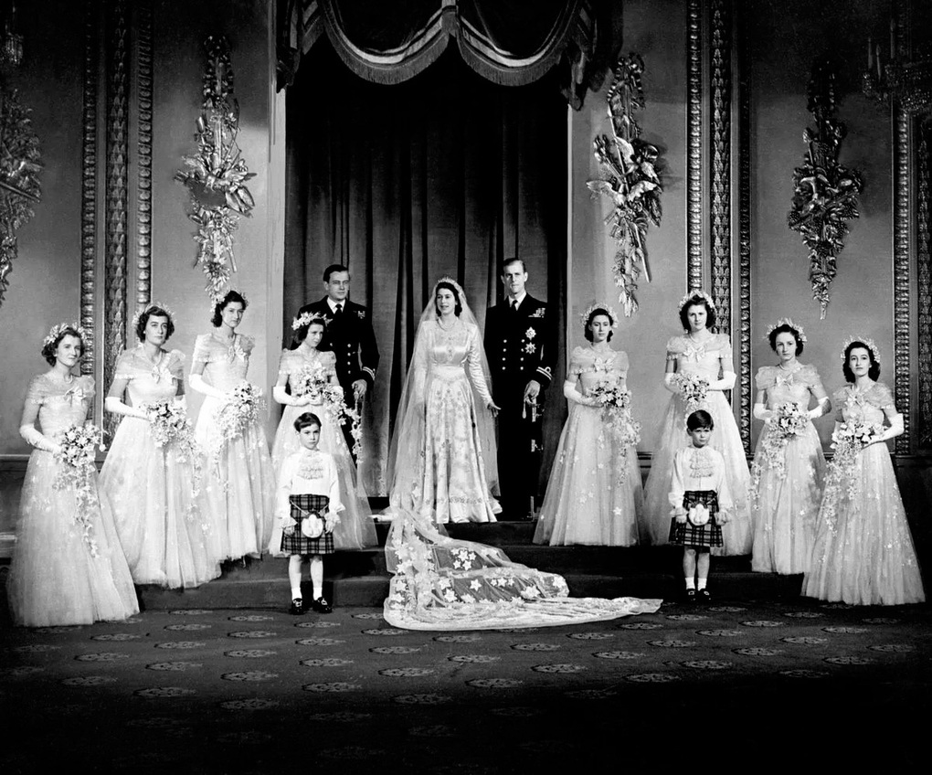 Sự cố hú vía từng suýt phá hỏng đám cưới của Nữ hoàng Anh Elizabeth II - 3 Sự cố hú vía từng suýt phá hỏng đám cưới của Nữ hoàng Anh Elizabeth II - 3