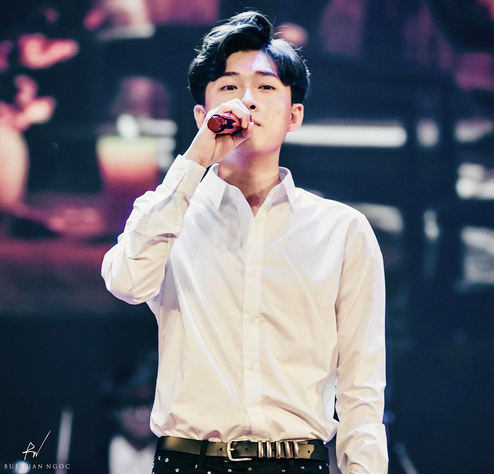 Hotboy Việt đang được giới trẻ Lào săn lùng là ai? - 3 Hotboy Việt đang được giới trẻ Lào săn lùng là ai? - 3