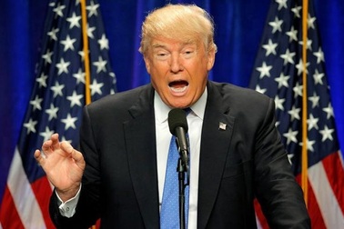 Ông Trump nổi giận vì bộ trưởng thuê máy bay riêng đi công tác