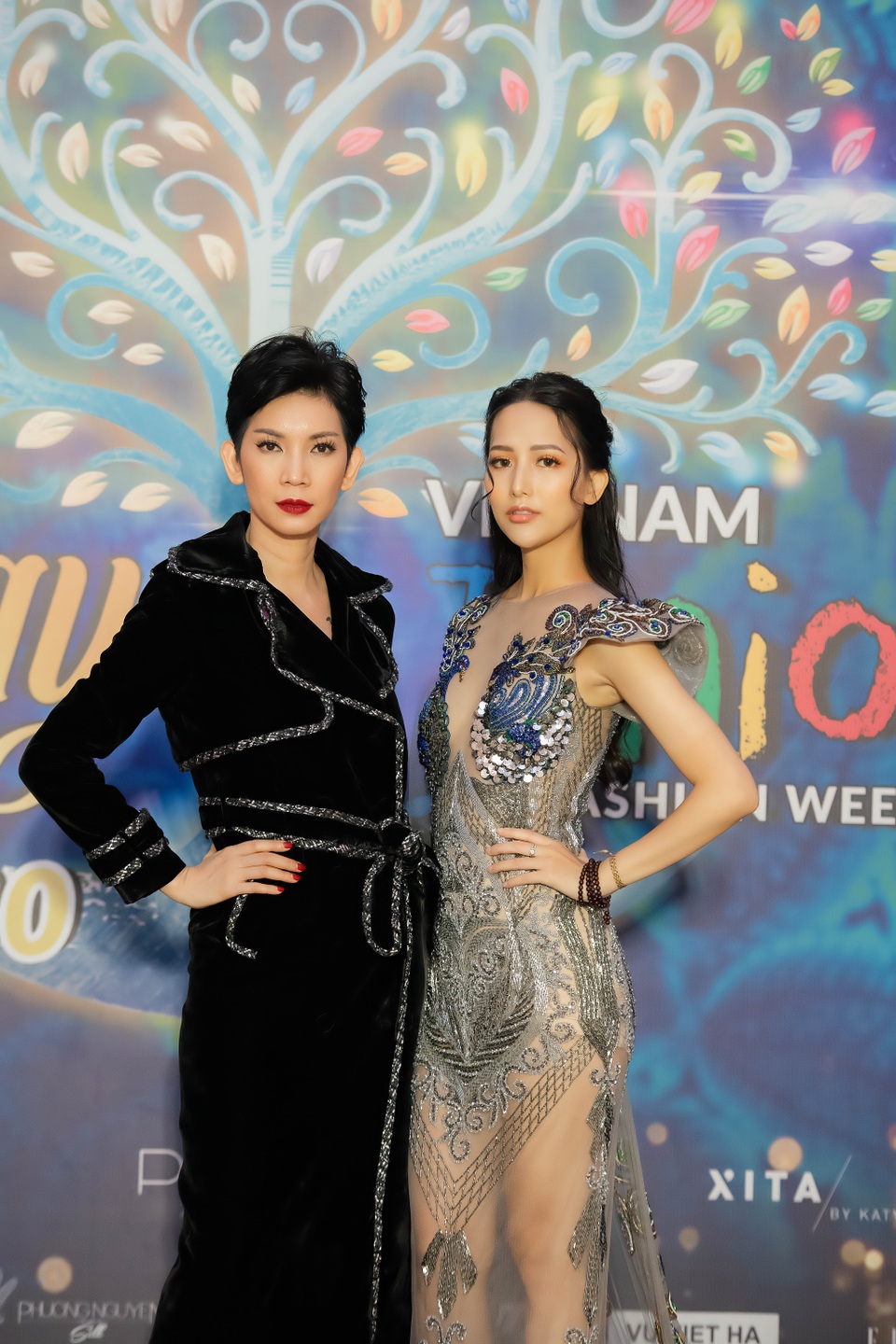 Người mẫu trẻ Thu Hà cuốn hút trên sàn catwalk - 1 Người mẫu trẻ Thu Hà cuốn hút trên sàn catwalk - 1