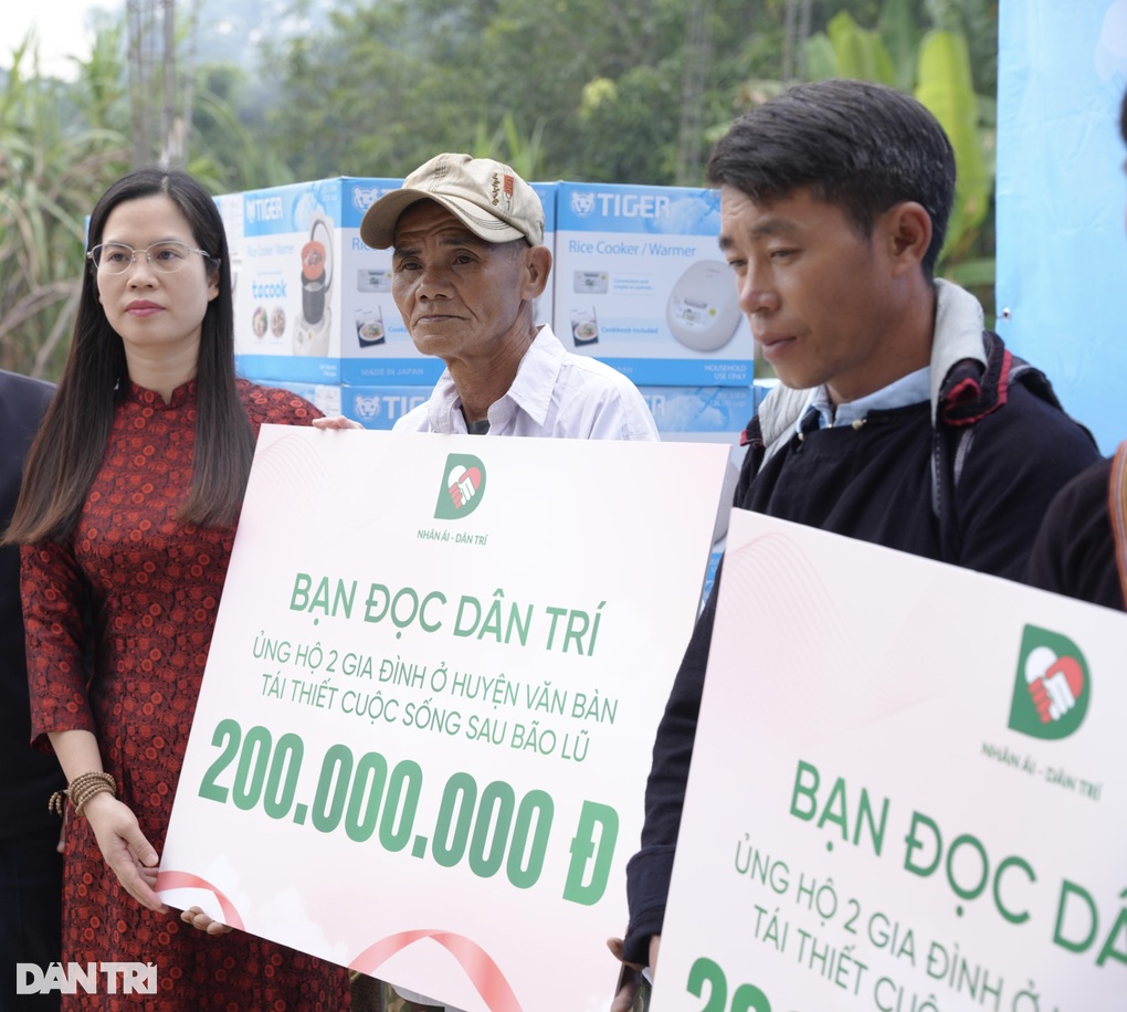 Chuyên gia Nguyễn Thị Lanh nhận bảo trợ 10 trẻ mồ côi tại tỉnh Lào Cai - 7 Chuyên gia Nguyễn Thị Lanh nhận bảo trợ 10 trẻ mồ côi tại tỉnh Lào Cai - 7