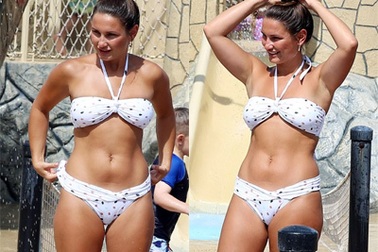 Sam Faier: Sinh 2 con dáng vẫn hoàn hảo