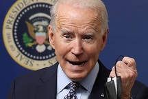 Đòn không kích "nắn gân" Iran của chính quyền Biden