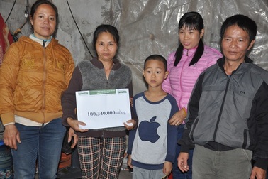 Hơn 100 triệu đồng đến với chị Mến bị câm điếc