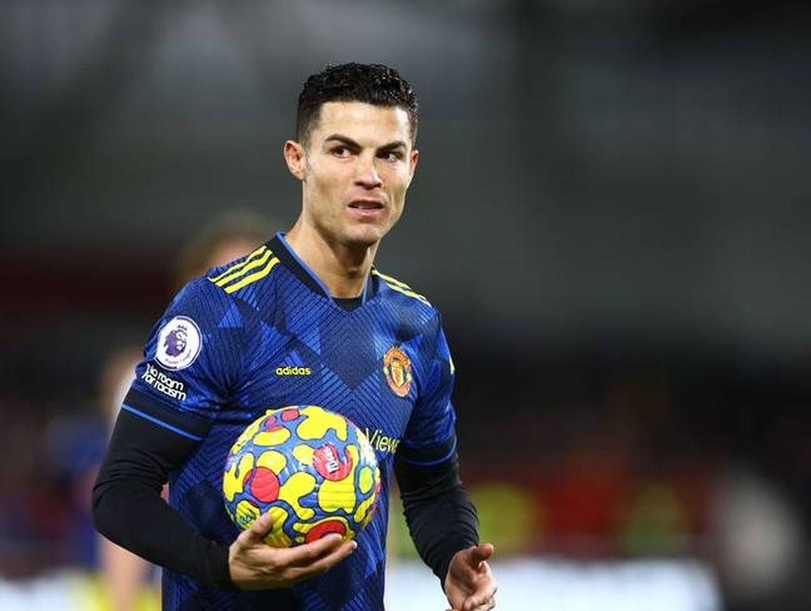 Tiết lộ ba điều khoản bí mật trong hợp đồng của C.Ronaldo với Man Utd - 1 Tiết lộ ba điều khoản bí mật trong hợp đồng của C.Ronaldo với Man Utd - 1