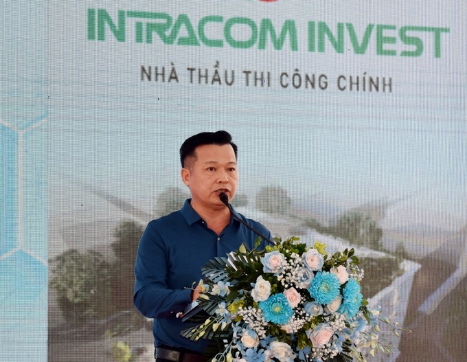 Ông Nguyễn Thanh Việt, Chủ tịch HĐTV Công ty TNHH Tổ hợp Y tế Phương Đông đã phát lệnh khởi công và cùng các đại biểu thực hiện nghi lễ khởi công Viện dưỡng lão Phương Đông Asahi.