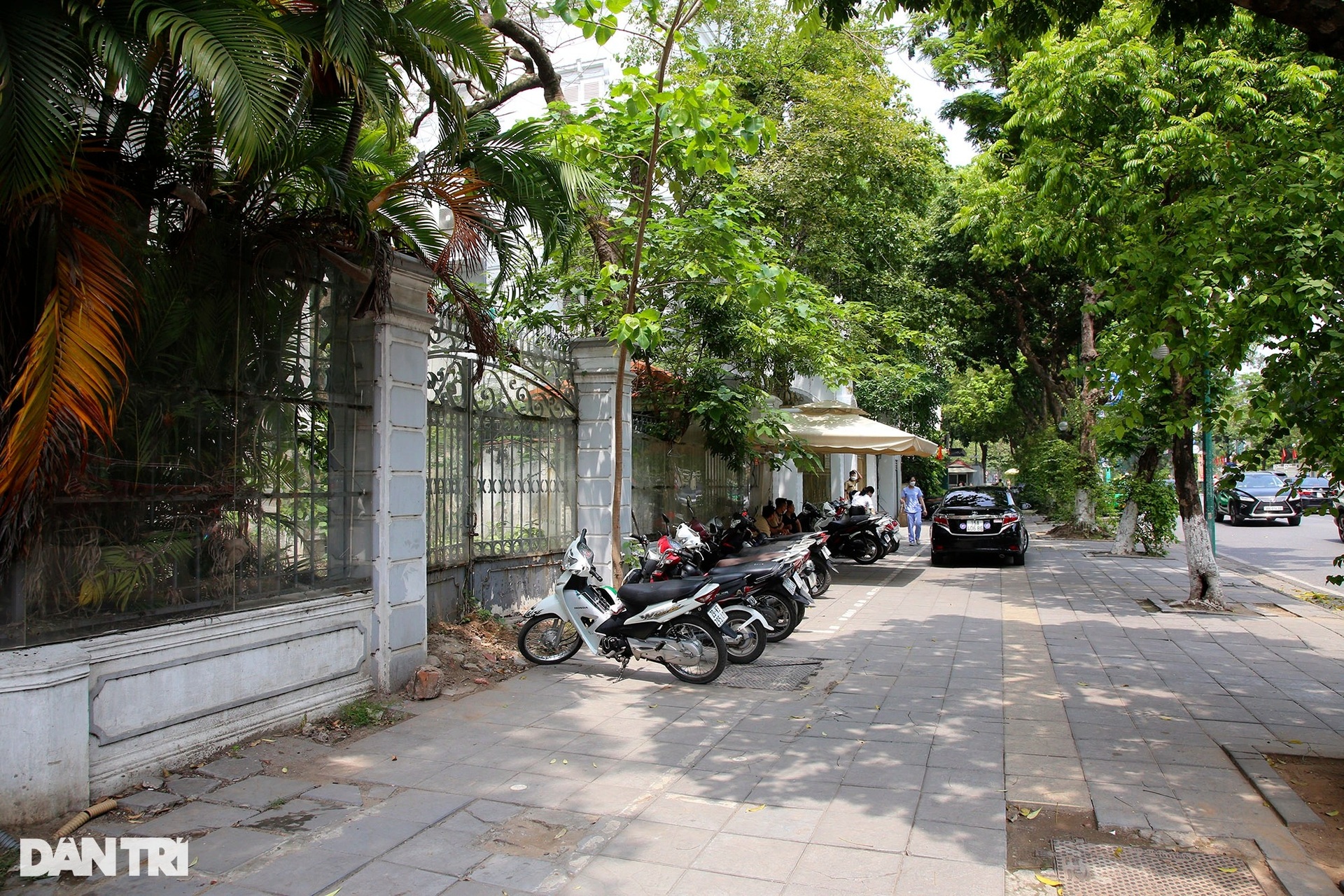 Điểm danh biệt thự trên đất vàng mà TP Hà Nội chỉ cho thuê, không bán - 3 Điểm danh biệt thự trên đất vàng mà TP Hà Nội chỉ cho thuê, không bán - 3