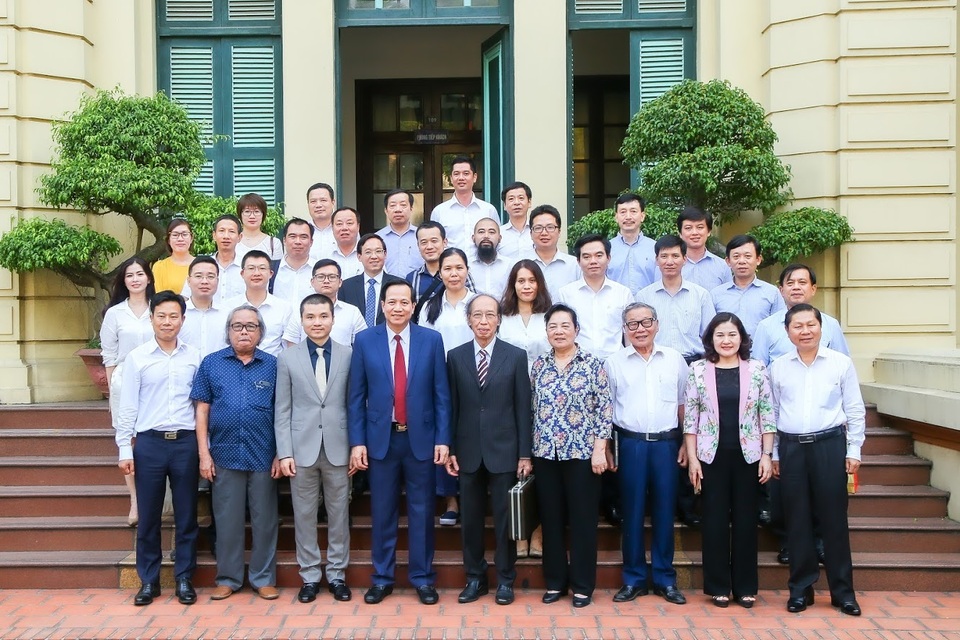 Thư cảm ơn nhân dịp 15 năm Báo điện tử Dân trí - 1 Thư cảm ơn nhân dịp 15 năm Báo điện tử Dân trí - 1