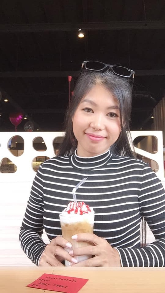Bí quyết sống tối giản của cô gái Sài Gòn: Quần áo luôn dưới 10 bộ, chỉ có 3 đôi giày, không dùng sữa rửa mặt, kem chống nắng và "tối giản" cả người yêu! - Ảnh 5. Bí quyết sống tối giản của cô gái Sài Gòn: Quần áo luôn dưới 10 bộ, chỉ có 3 đôi giày, không dùng sữa rửa mặt, kem chống nắng và "tối giản" cả người yêu! - Ảnh 5.