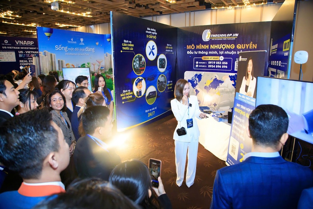 1.000 CEO 2024: Cơ hội nhân bản mô hình kinh doanh và kết nối doanh nhân Việt - 5 1.000 CEO 2024: Cơ hội nhân bản mô hình kinh doanh và kết nối doanh nhân Việt - 5