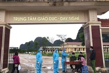 Xử phạt nhóm người lập sới bạc “sát phạt” trong khu cách ly