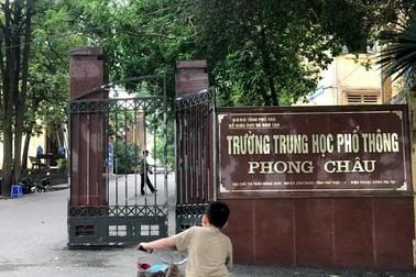 Mẹ nam sinh bị đồn "khiến 4 nữ sinh mang bầu" nói gì?