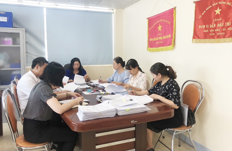 Hơn 827 nghìn người dân Quảng Ninh gặp khó do dịch Covid-19 được hỗ trợ - 1 Hơn 827 nghìn người dân Quảng Ninh gặp khó do dịch Covid-19 được hỗ trợ - 1