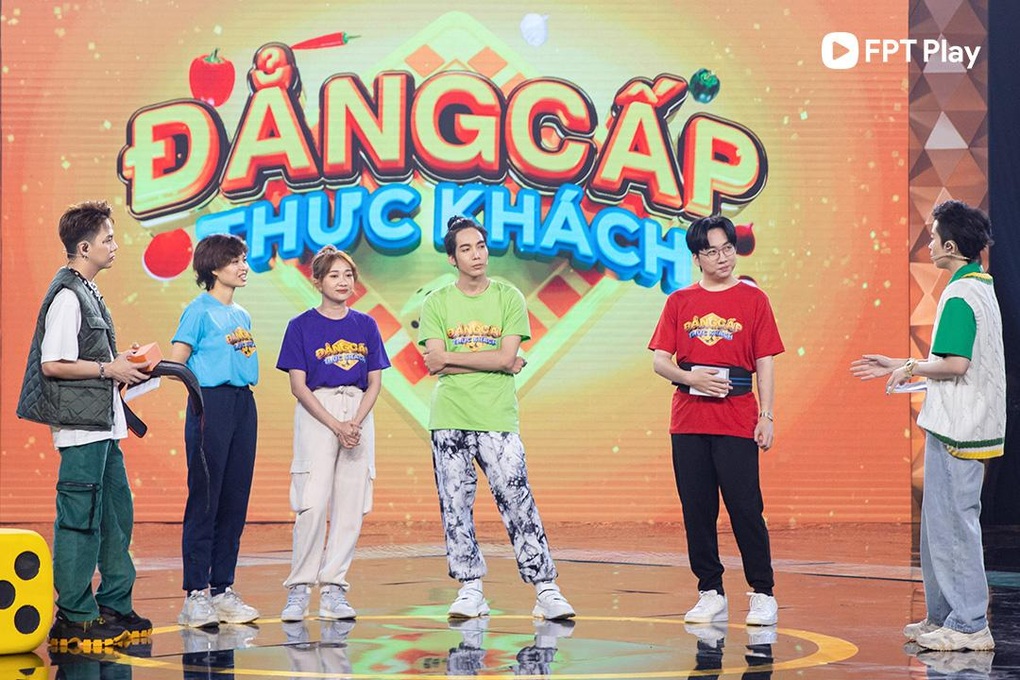 Phát La trổ tài ẩm thực tại gameshow Đẳng Cấp Thực Khách trên FPT Play - 1 Phát La trổ tài ẩm thực tại gameshow Đẳng Cấp Thực Khách trên FPT Play - 1