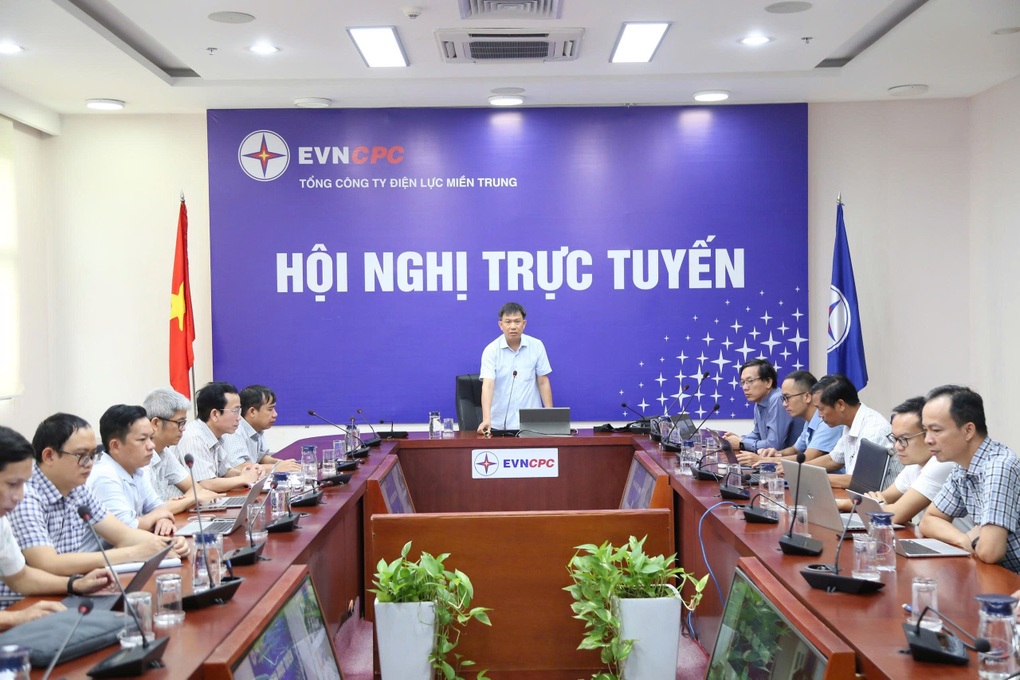 EVNCPC khẩn trương triển khai ứng phó khẩn cấp với bão số 5 Kajiki - 2 EVNCPC khẩn trương triển khai ứng phó khẩn cấp với bão số 5 Kajiki - 2