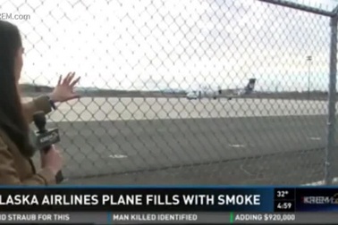 Cabin đột nhiên bốc khói mù mịt, máy bay hạ cánh khẩn cấp