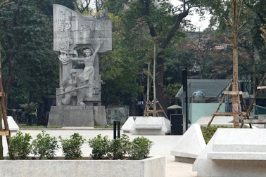 Vườn hoa Hàng Đậu "biến mất" sau khi cải tạo