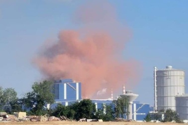 "Đám mây" hồng xuất hiện tại dự án thép Hòa Phát Dung Quất