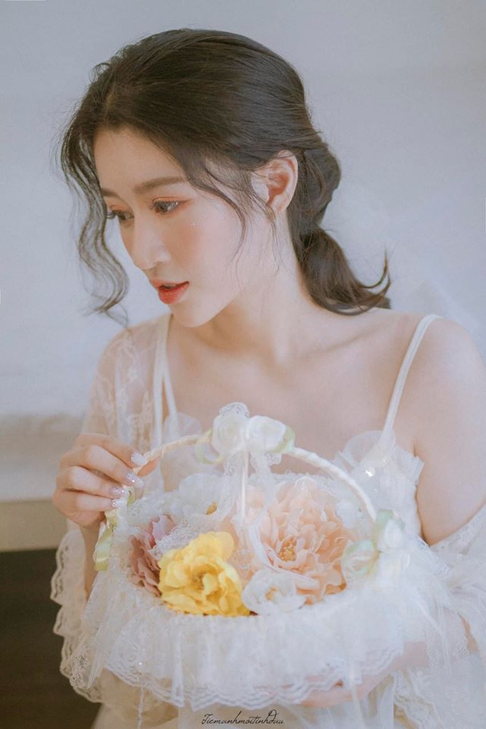 Vẻ đẹp mơ mộng như nàng thơ của Hoa khôi sinh viên Việt tại Nhật - 5 Vẻ đẹp mơ mộng như nàng thơ của Hoa khôi sinh viên Việt tại Nhật - 5