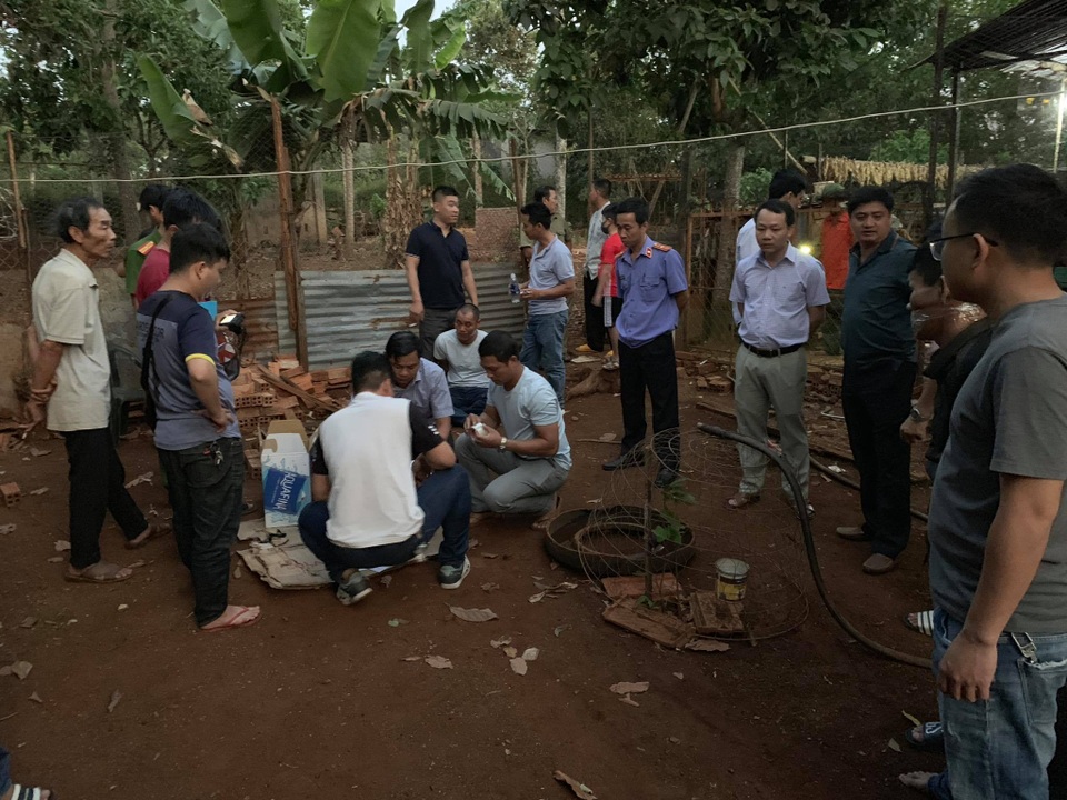 Thuê xe ô tô vận chuyển 1kg ma túy đá từ Nghệ An vào Đắk Lắk tiêu thụ - 1