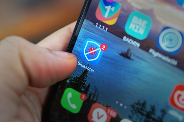 Ứng dụng Bluezone có xâm phạm quyền riêng tư và gây hao pin không?