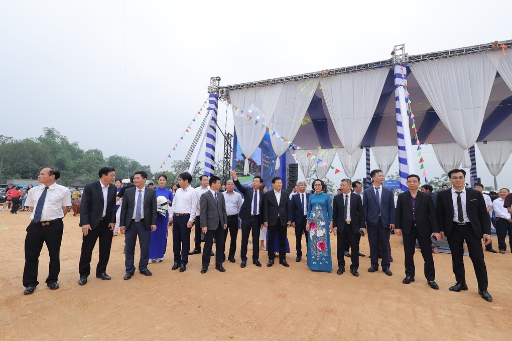 Tập đoàn Sơn Hà khởi công khu công nghiệp SHI IP Tam Dương - 5 Tập đoàn Sơn Hà khởi công khu công nghiệp SHI IP Tam Dương - 5