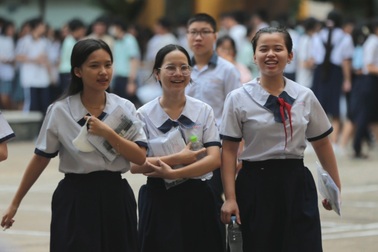 Sở Giáo dục TPHCM bác tin đồn sai sự thật về tuyển bổ sung lớp 10