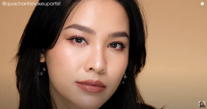 &quot;Phù thủy makeup&quot; Quách Ánh biến những màu son khó đánh thành trendy - Ảnh 9.